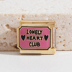 Accesorios Rosados, Dijes Italianos para Pulseras DIY de Acero Inoxidable, Dijes de Corazón, Sonrisa y Boca Chapados en Oro para Mujeres y Niñas - Product Image 4