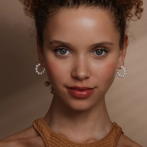 ต่างหูห่วงมุก ทอง 18K สแตนเลส รูปตัวยู สำหรับใส่ทุกวัน สำหรับผู้หญิง - Product Image 1