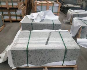 Fornitura diretta dalla fabbrica su misura in pietra <span class=keywords><strong>di</strong></span> marmo grigio <span class=keywords><strong>tufo</strong></span> pietra naturale per uso <span class=keywords><strong>di</strong></span> pavimenti in Villa - Product Image 3