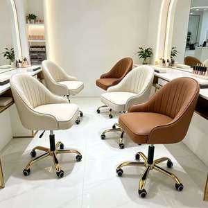 Ensemble de chaise de pédicure et de manucure en cuir PU avec base dorée de luxe pour salon de manucure, chaise de spa commerciale avec tabouret roulant pour technicien - Product Image 5