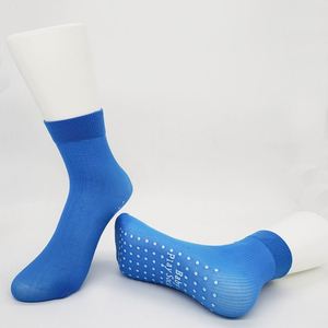 Mùa Hè Pha Chế Vớ Lụa Silicone Chống Trượt Massage Chân Giường Người Lớn Và Trẻ Em Thiên Đường Mỏng Dùng Một Lần Giữa Bắp Chân Vớ - Product Image 4