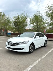 Sedán Usado en Venta, <span class=keywords><strong>Honda</strong></span> <span class=keywords><strong>Modelo</strong></span> 2015, 9.ª Generación Accord 2.0L LX, 5 Plazas, Gasolina, R16, Volante a la Izquierda, Jiben Auto - Product Image 1