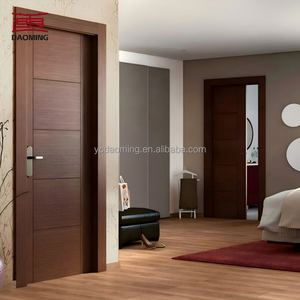Pintu Kayu Solid Interior Tahan Air dengan Desain Mewah dan Permukaan Finishing Berkualitas untuk Pintu Masuk Villa dan Hotel - Product Image 5