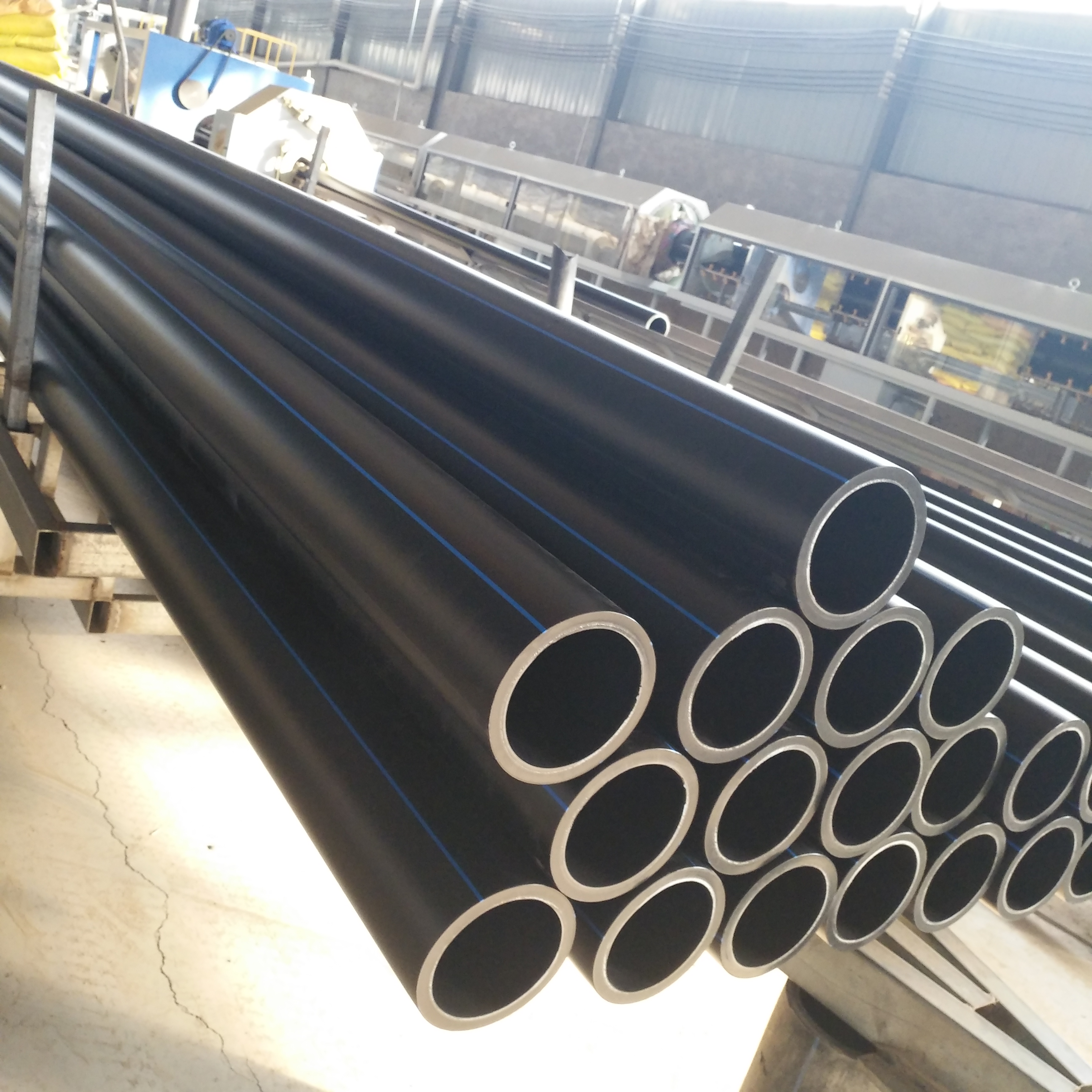 Durable 100m HDPE Flexible PE Plastic Tubes for High Pressure Water Supply Garden Irrigation Drainage Welding Moulded Pipe for