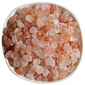 Sel rose comestible abordable en pochettes morceaux en vrac de sel gemme rose du Pakistan emballés dans des bouteilles et des sacs - Product Image 1