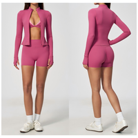 Nouvel ensemble de yoga réversible et ajusté pour femme : cardigan, short et tenue de sport respirante pour la course et le fitness