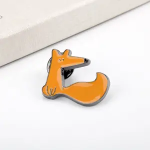 Wholesale High Quality Cheap Price Cartoon Fox Star Character Cure Childhood Lapel Pins