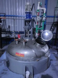 Cuve de réaction en acier inoxydable, à double enveloppe et homologuée pour une utilisation chimique, avec agitateur. - Product Image 2