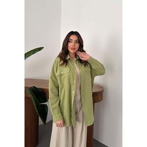 Blouses et chemises pour femmes à double poche et boutons-pression vertes - Vente en gros - Product Image 4