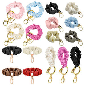 สายคล้องมือถือผ้าไหมยับ สายคล้องกุญแจกันหล่นสำหรับผู้หญิง สายคล้องข้อมือแบบสั้น สายคาดผมสำหรับผู้หญิงและเด็กผู้หญิง ของตกแต่งกระเป๋า - Product Image 1