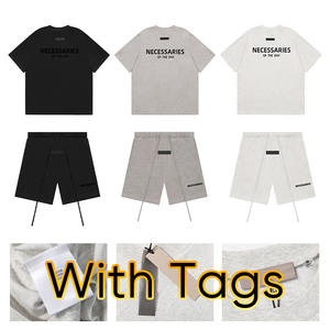 ESS22 Pantaloncini in Cotone di Alta Qualità, T-Shirt <span class=keywords><strong>e</strong></span> Pantaloncini Leggeri Color Avena con Stampa Floccata Nera <span class=keywords><strong>e</strong></span> Etichette - Product Image 1