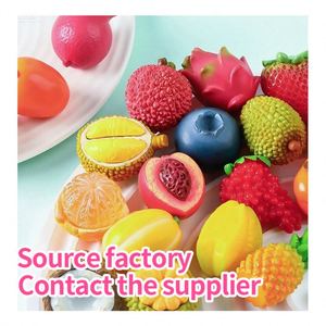 Jouet sensoriel amusant rempli d'eau en forme de crème glacée, lot de 6 jouets compressibles en TPR pour soulager le stress, collection de desserts moelleux - Product Image 2