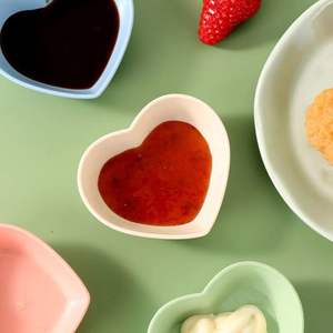 Postre en forma de corazón Life Platos reutilizables de plástico de alta capacidad - Product Image 4