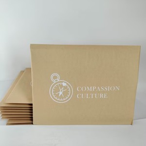 Enveloppe à bulles en kraft avec logo blanc imprimé, sac à bulles d'emballage, enveloppe à bulles pour envoi express - Product Image 4