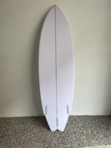 Planches de <span class=keywords><strong>surf</strong></span> en mousse EPS personnalisées de haute qualité, fabriquées à la machine CNC, en PVC et en fibre de carbone pour le <span class=keywords><strong>surf</strong></span> - Product Image 2