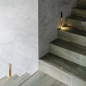 Carreaux d'escalier en marbre veiné <span class=keywords><strong>de</strong></span> luxe pour matériaux <span class=keywords><strong>de</strong></span> construction et immobilier, pierre <span class=keywords><strong>de</strong></span> décoration intérieure commerciale haut <span class=keywords><strong>de</strong></span> gamme - Product Image 1