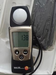 Medidor de Luz Electrónico Testo 540 0-99,999 con 2 Pilas AAA, 1 Año de Garantía - Nuevo en Stock - Product Image 2
