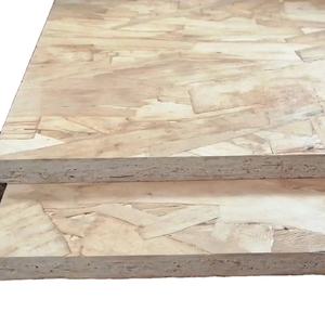 Gran FÁBRICA <span class=keywords><strong>DE</strong></span> China, buen <span class=keywords><strong>precio</strong></span>, 4x8 ', <span class=keywords><strong>12mm</strong></span>, 15mm, tablero <span class=keywords><strong>OSB</strong></span> <span class=keywords><strong>de</strong></span> pino, tablero <span class=keywords><strong>OSB</strong></span> - Product Image 1