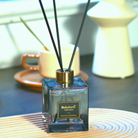 Personnalisé 100ml 200ml Hôtel Maison Salle De Bains Aromathérapie Huile Essentielle Parfum Aroma Reed Diffuseur