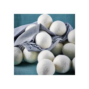 Boules de séchage IO NOVA, lot de 4, en laine, pour le séchage des vêtements - Product Image 1