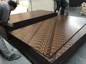 Coffrage en béton <span class=keywords><strong>Film</strong></span> noir face Australie Standard feuille 17mm 4x8 coffrage forme travail F17 Construction contreplaqué - Product Image 3