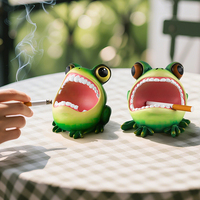 Cendrier en résine en forme de grenouille amusante, figurine animale, support à cendres, accessoire de fumage pour camping en extérieur, décoration de table, ornement de bar, cadeau