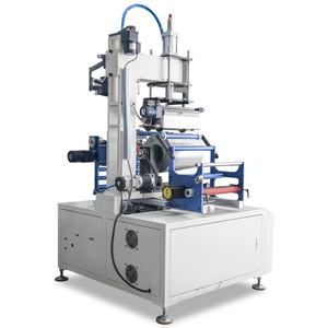 เครื่องรีดร้อนป้อนฟิล์มอัตโนมัติ ความเสถียรสูง พร้อมถังสำหรับการพิมพ์แบบถ่ายโอนความร้อน ใช้แผ่นรองรับแบบนิวเมติกสำหรับงานเสื้อผ้า - Product Image 4