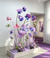 G-018 Composition florale artisanale surdimensionnée et éclatante pour l'aménagement de librairies et l'ornement des espaces commerciaux
