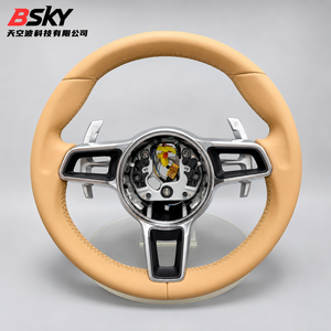Für Porsche 911 992 <span class=keywords><strong>GT2</strong></span> GT2RS GT3RS GT4 Cayenne Macan Boxster Cayman T Modell Sport Luxor Beige Leder-Lenkrad-Upgrade - Product Image 1