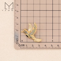 Breloques en laiton plaqué or 18 carats Yammy YYS151 en forme d'oiseaux et d'animaux pour la fabrication de bijoux, pendentifs et breloques personnalisés DIY tendance