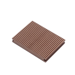 Planches de terrasse en WPC, <span class=keywords><strong>panneau</strong></span> solide, composite résistant à l'usure, double couleur, <span class=keywords><strong>sol</strong></span> extérieur, imperméable, terrasse en WPC, gaufrage 3D - Product Image 3