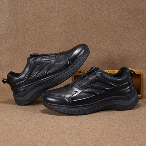 Men's Genuine Leather Sporty Chunky Shoes <b>Round</b> Toe Lace-up Rubber Outsole EVA Midsole <b>Cushioned</b> Autumn Casual Wear - Product Image 1