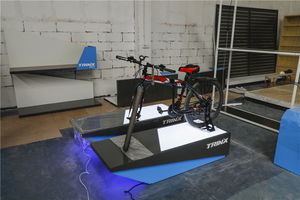 Soporte de exhibición para bicicleta de montaña, estante de exhibición personalizado con diseño de decoración Interior para tienda de bicicletas - Product Image 4