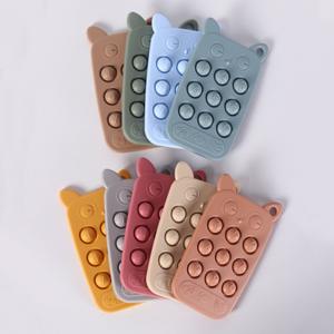 Bouton téléphone portable Silicone anneau de <span class=keywords><strong>dentition</strong></span> pour bébés peluche pour moudre confortablement les dents et mâcher de la gomme pour les petits mois - Product Image 2