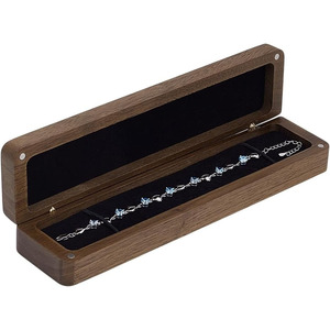 Caja de joyería de madera maciza, caja de embalaje para pulseras y collares en color madera de nogal, caja de joyería de madera para horquillas. - Product Image 5