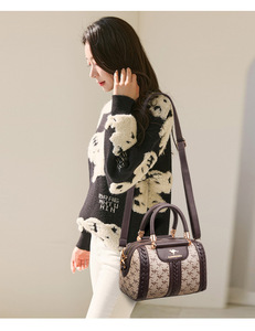 Fashion New Designer Crossbody Bags High Quality PU Leather Shoulder Messenger Bag Casual <b>Totes</b> Luxury Women Handbags and Purses - Product Image 2