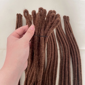 Vente en gros Fait à la Main 100% Cheveux Humains Naturels Doux Coloré #30 Couleur 1.2cm Taille Afro Crépus Bouclés Crochet <span class=keywords><strong>Dreadlocks</strong></span> Extensions - Product Image 1