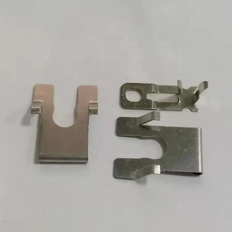 Buena calidad de clip de metal de resorte de fábrica, clips de acero de resorte plano OEM de metal