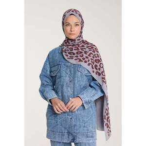 ผ้าพันคอไหมพิมพ์ลายเสือดาว สีเงินเบอร์กันดี ผ้าไหมแท้ 100% สำหรับผู้หญิง ใช้งานได้หลากหลาย พิมพ์ลายดิจิทัล - Product Image 2