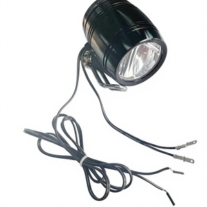 Phare <span class=keywords><strong>avant</strong></span> de vélo universel à LED 6V 2.4W avec coque en alliage d'aluminium, installation par montage, <span class=keywords><strong>dynamo</strong></span> à pédale pour la génération d'énergie - Product Image 4
