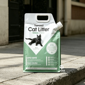 Custom Thick Bentonite <b>Cat</b> <b>Litter</b> Bag Aluminized Spout Stand Up Zipper Pouch with Strong Carry Handle - Product Image 1