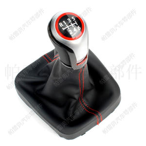 หัวเกียร์หนัง Volkswagen Golf 5 6 สปีด พร้อมตะเข็บสีแดง ดีไซน์ตามหลักสรีรศาสตร์ - Product Image 4