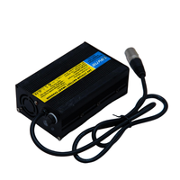 Chargeur de scooter électrique OEM haute efficacité, batterie lithium 42V 54.6V, adaptateur de charge rapide multi-protection à brancher HL30003