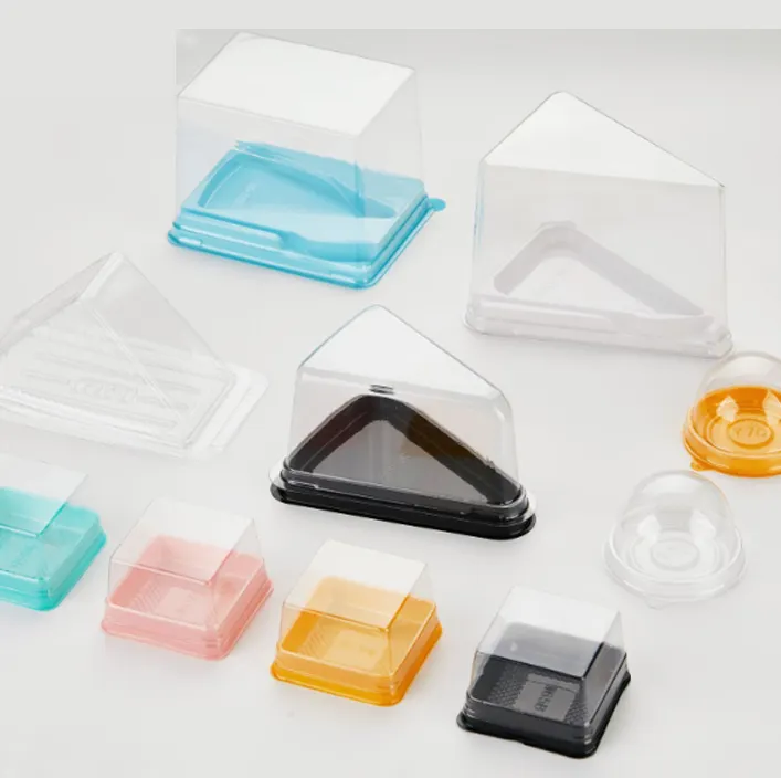 Caixa de bolo de plástico descartável PP PS transparente tamanho pequeno triangular recipiente de venda quente