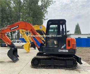 Mini excavatrice de 5 tonnes Excavatrice Doosan DH55 d'occasion à bas prix Excavatrice Doosan DH55 DX55 d'occasion à l'état neuf 90% - Product Image 3