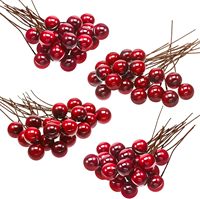 Bestverkochte kunstmatige dennennaalden en takken, twaalf fruitige takkenmodel voor kerst- en bruiloftsdecoraties met rode bessen