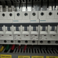 Nouvelle perceuse-taraudeuse verticale CNC à 12 broches, haute précision, automatique, multi-axes, broche BT40, pour le perçage des métaux