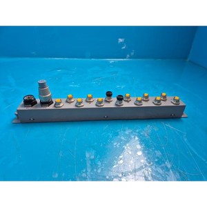 AMAT 0010-03182 002 0010-03182 Ensemble de support de plaquette chauffante, utilisé tel quel, pièces d'équipement semi-conducteur d'époque - Product Image 4