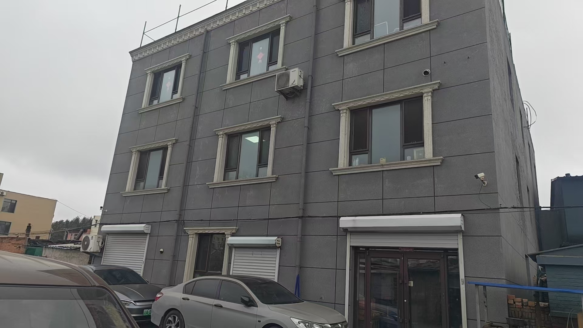 Shanghai Zibiluo Apparel Co., Ltd. logo