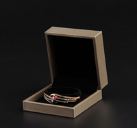 Offre Spéciale vente en gros de logo personnalisé de luxe pendentif bracelet collier boîte à bague emballage de bijoux boîte à bijoux